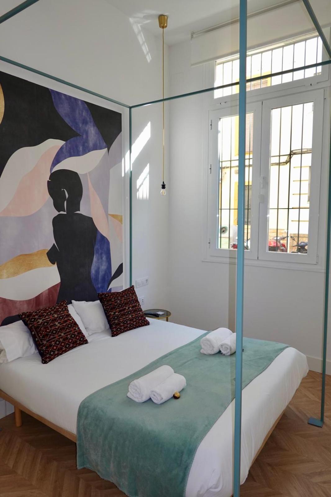 Peral Boutique Apartaments Севиля Екстериор снимка
