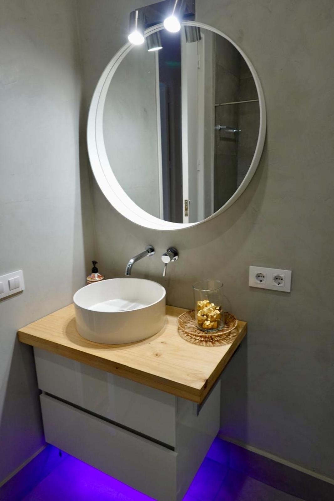 Peral Boutique Apartaments Севиля Екстериор снимка